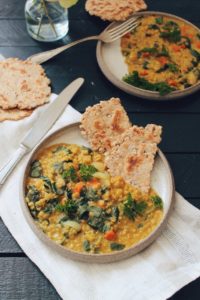 Recette de dahl de lentilles corail au lait de coco, carottes et épinards sur le blog laualamenthe.com